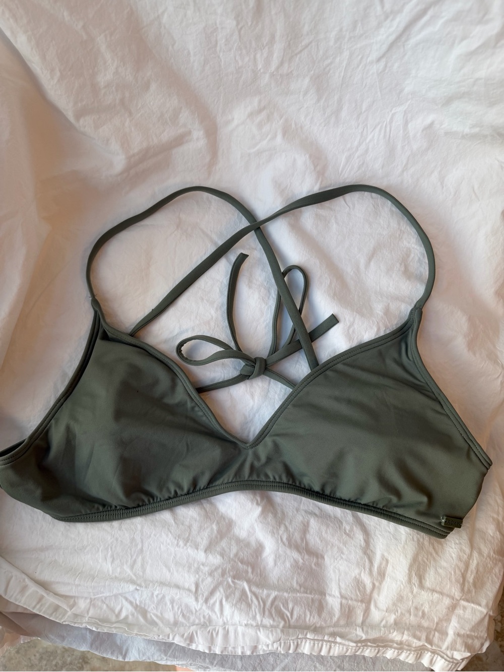 Roxy Olive green bikini top in XL